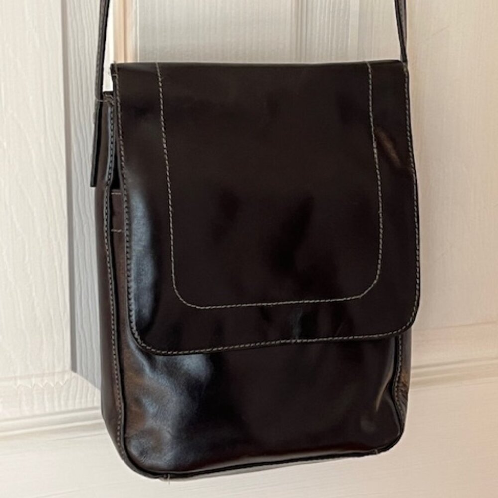 ELLINGTON | Black Leather Crossbody Messenger Travel Bag Organizer